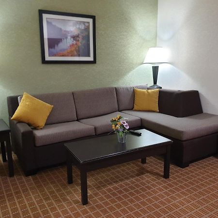 Hawthorn Extended Stay By Wyndham Kingsland Ngoại thất bức ảnh
